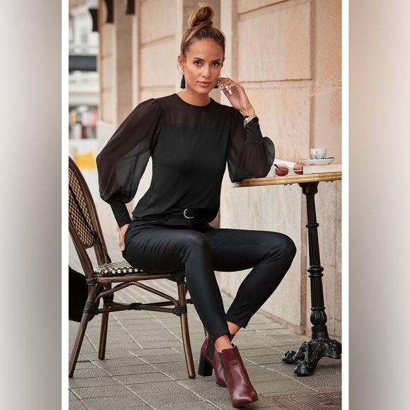 Lascana Tops - Lascana VENUS NWT Black Women's Top size 4/6